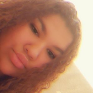 Meet your Posher, Abigail